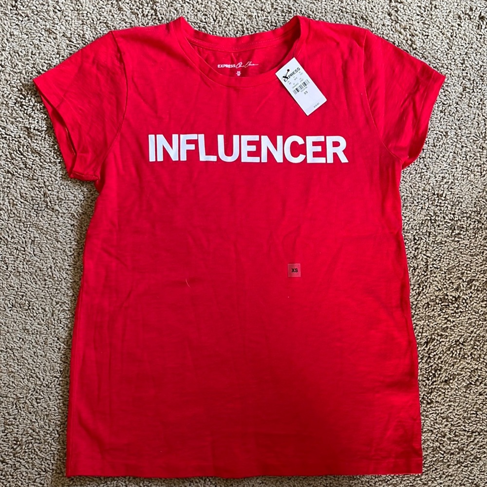 new red express influencer graphic tee